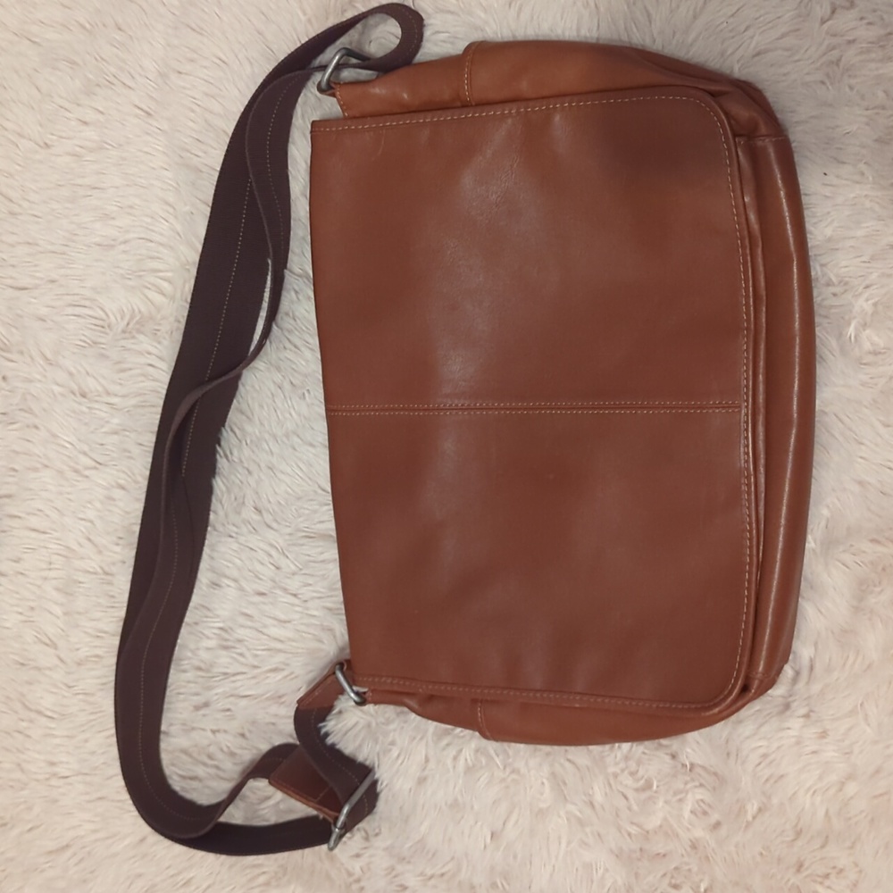 Clarks Leather Laptop/Messenger Bag